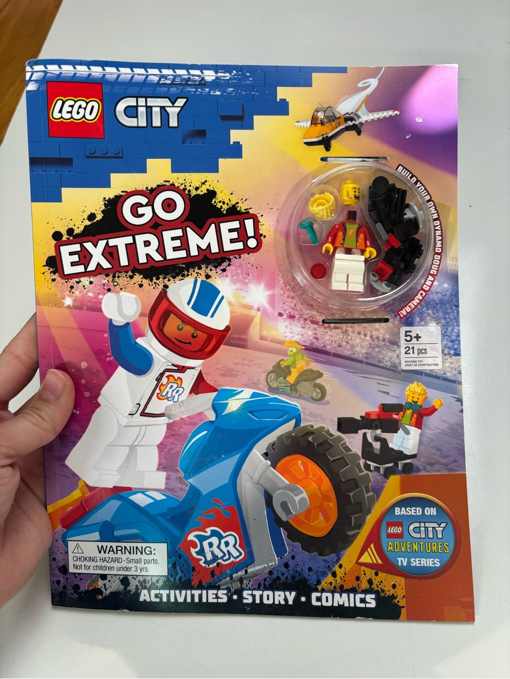 Activity Book with Minifigure Lego City:‎ Go Extreme! Paperback book